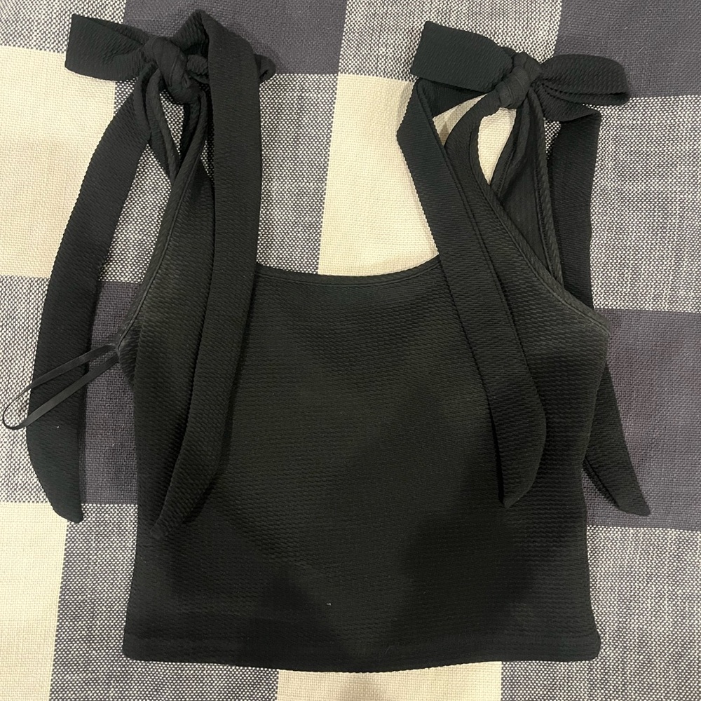 Elegant Black Sleeveless Top